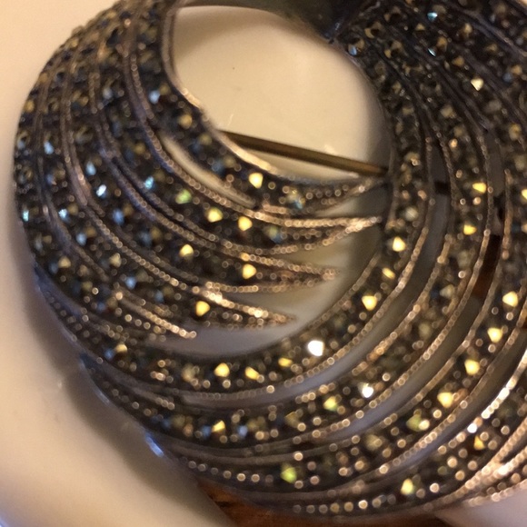 Vintage Sterling Silver Marcasite Brooch - Picture 4 of 6